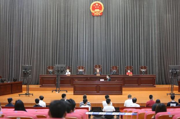 微信外挂软件“海贼王”团队被判刑10年-久趣源码交流论坛